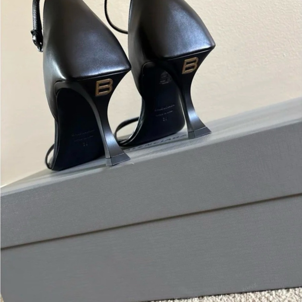 Balenciaga Hourglass 100mm Sandals - Black Soft Leather - NIB - 38 - Picture 8 of 13